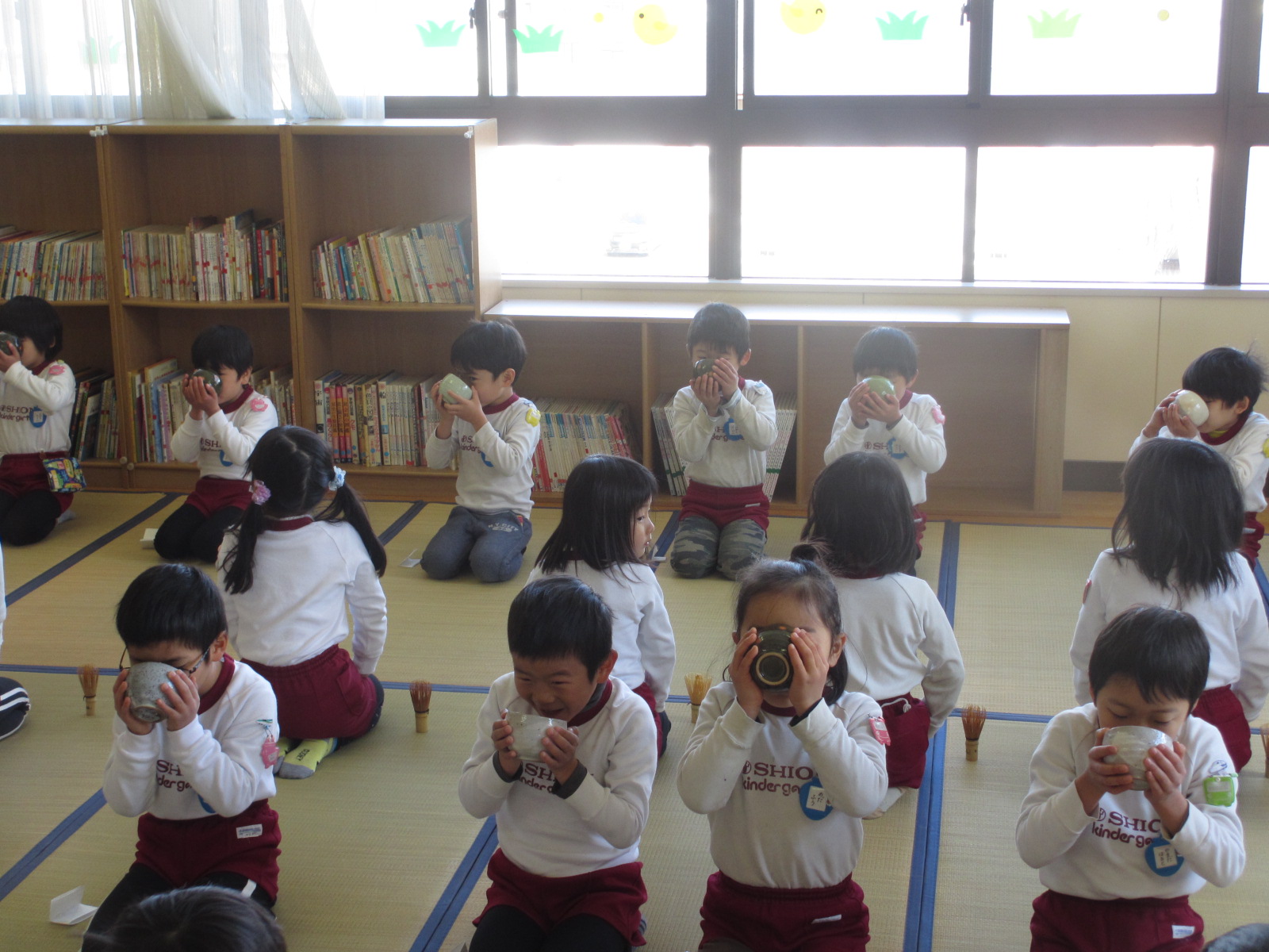 とても上手にできました。以上すずらん組の様子です。