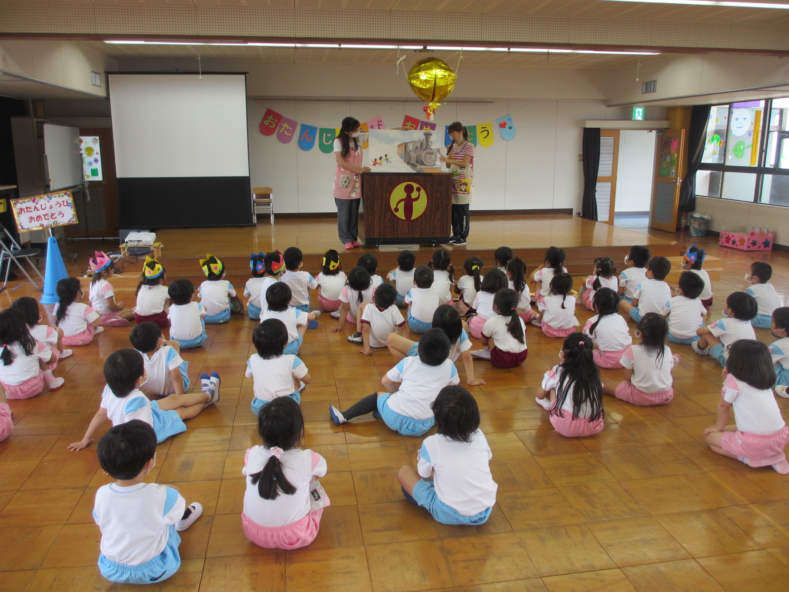 とっても静かに聞けていました。
さすが、年長さん！！