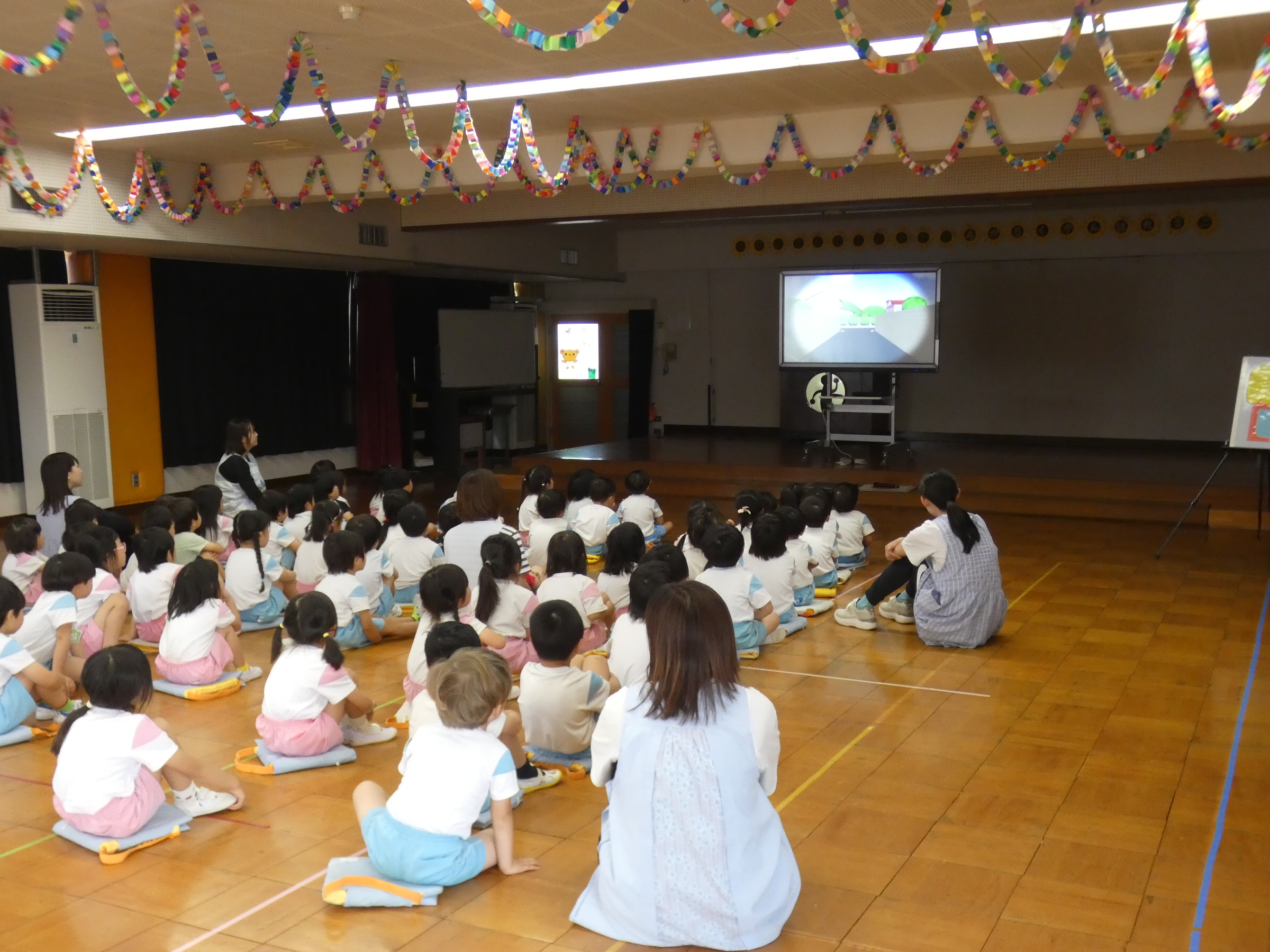 年中さんも室内で復習しました。