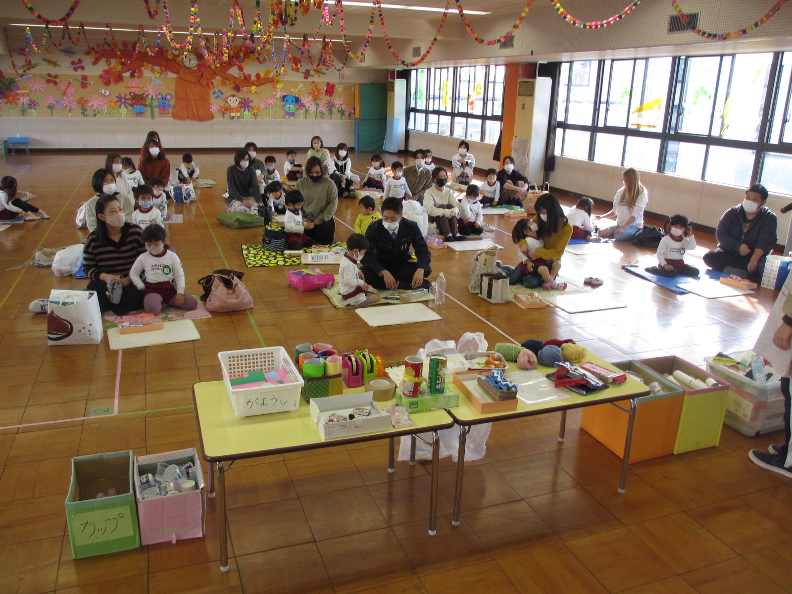 お忙しい中、参観ありがとうございました。次は１２月１３日と１４日のクリスマス会です。お楽しみに！