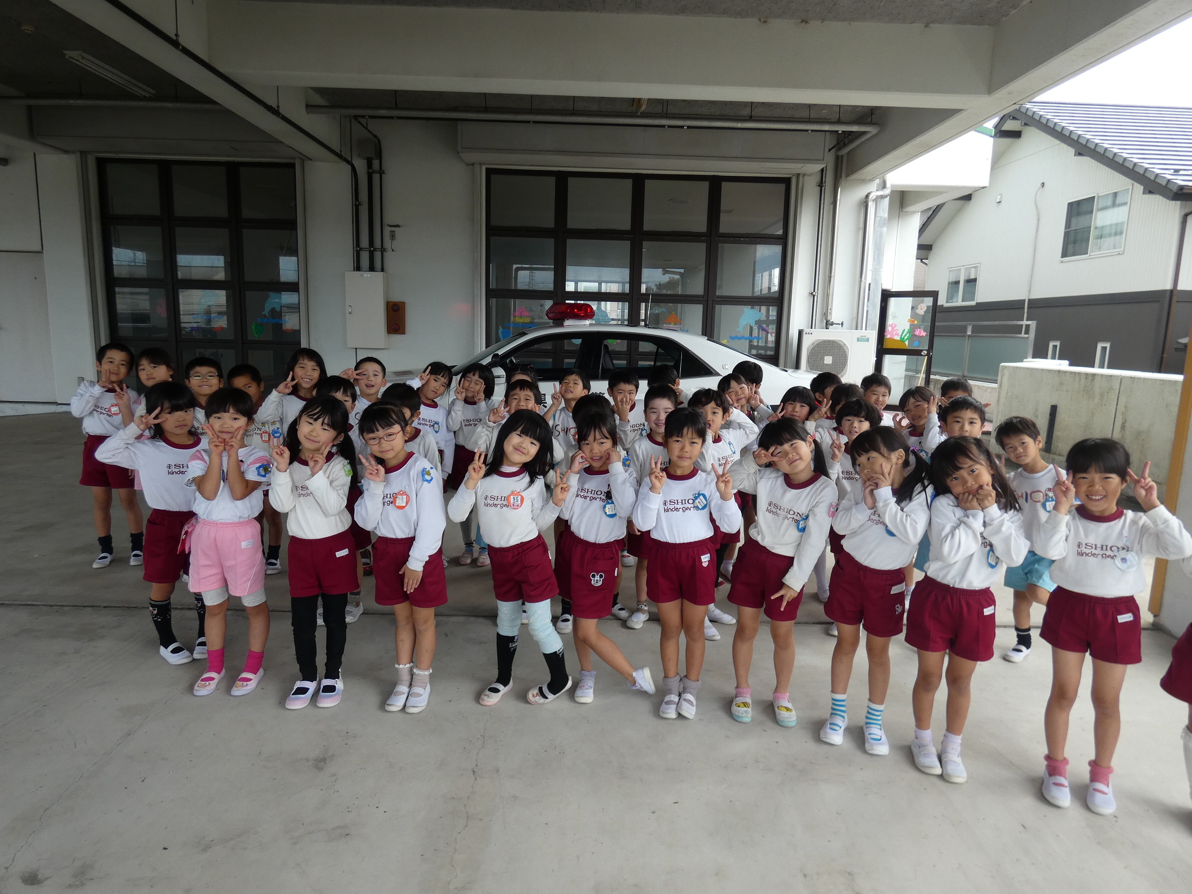 年長さんたちは最後に運転免許証（写真付き）をいただきました☆彡