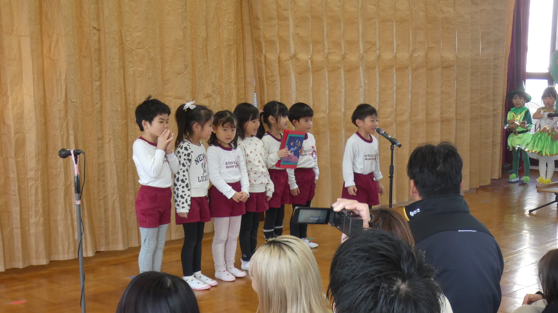 司会はすべて年長さんにお願いしました。とっても上手にやってくれました。